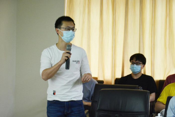 廣州醫科大學附屬第二醫院李萬根教授來院講學、指導工作